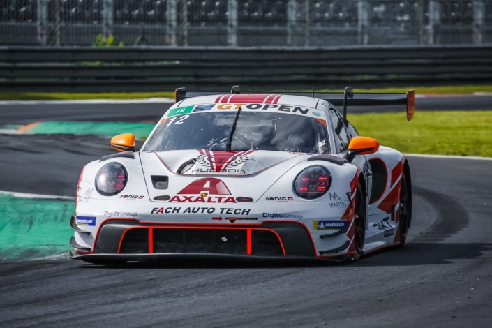 12 Fach Auto Tech-Porsche 911 GT3R Evo-Joel Monegro Reys-Costantin Dressler